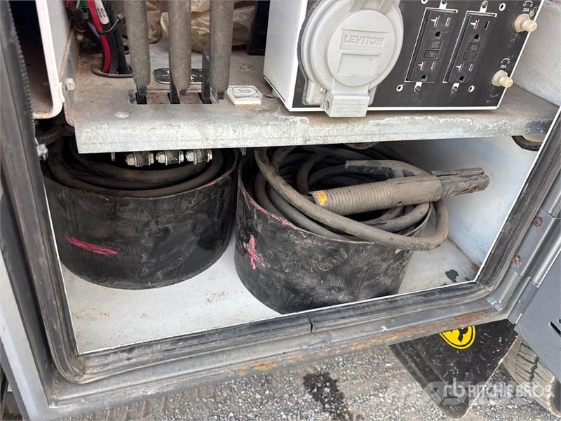 Ford F-550 Pilsētas atkritumvedēji