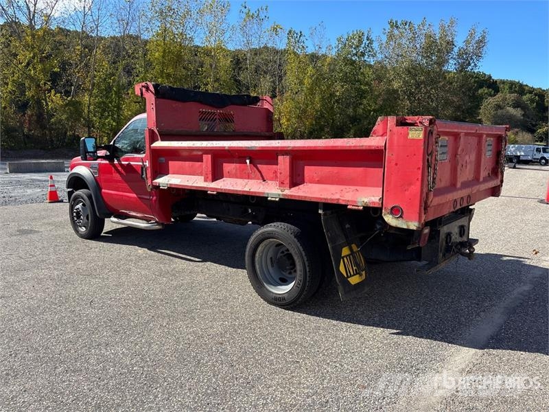 Ford F-550 Camion benne