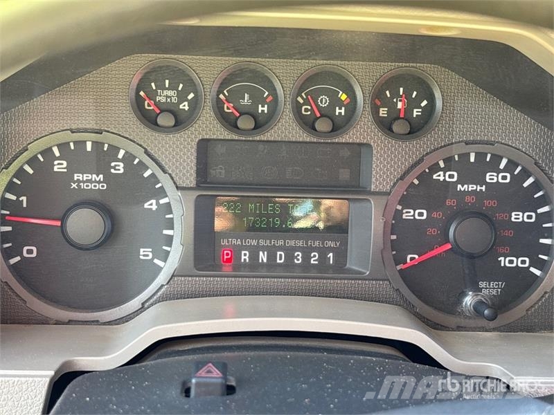 Ford F-550 Camion benne