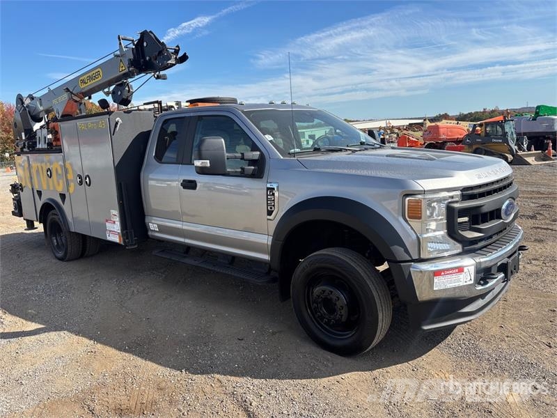 Ford F-550 Pilsētas atkritumvedēji