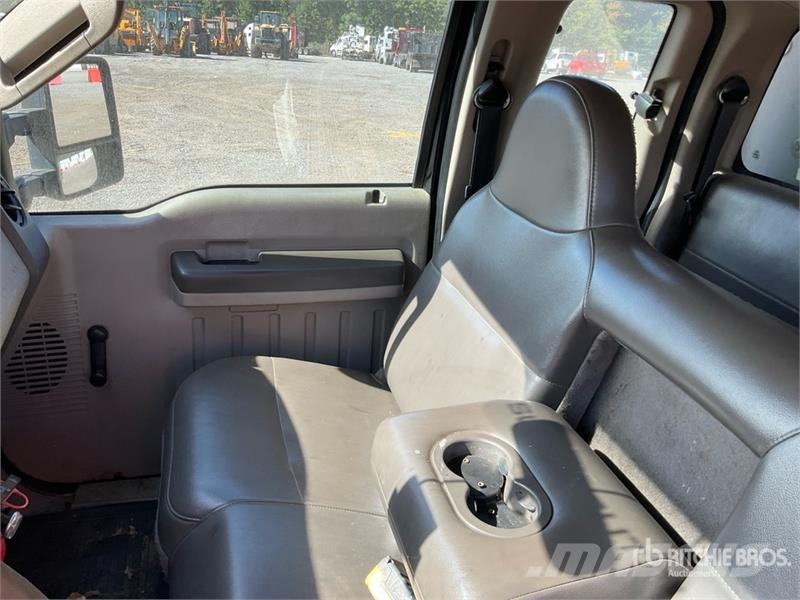 Ford F-550 Tipper trucks
