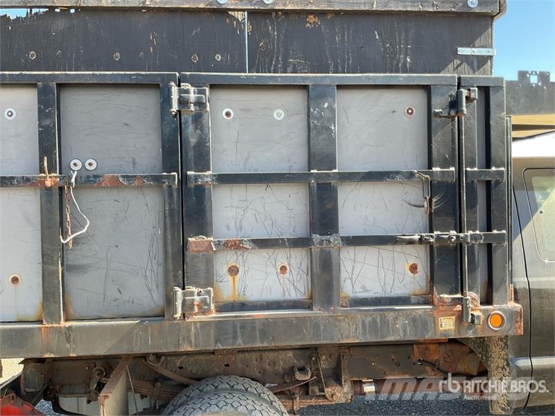 Ford F-550 Tipper trucks