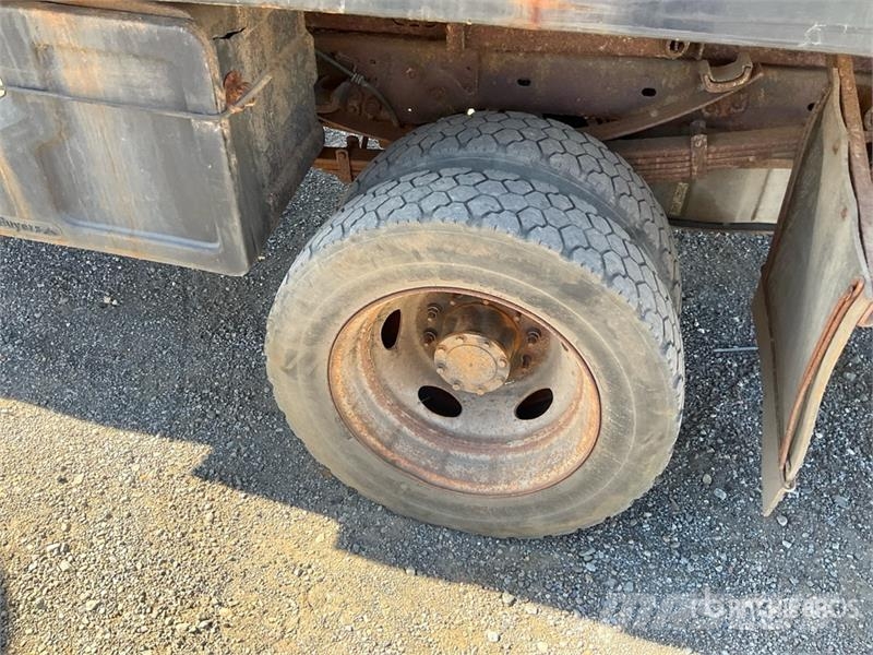 Ford F-550 Tipper trucks