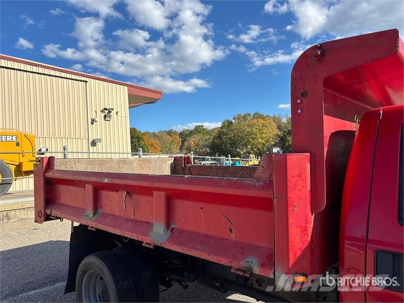 Ford F-550 Camion benne