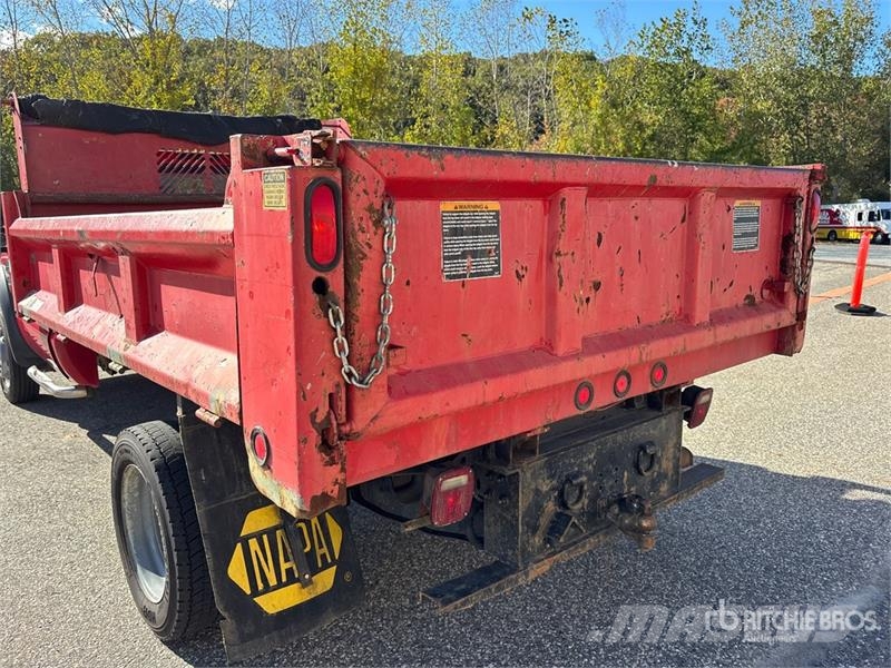 Ford F-550 Camion benne