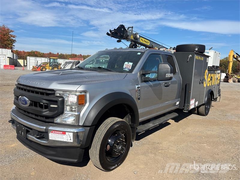 Ford F-550 Pilsētas atkritumvedēji
