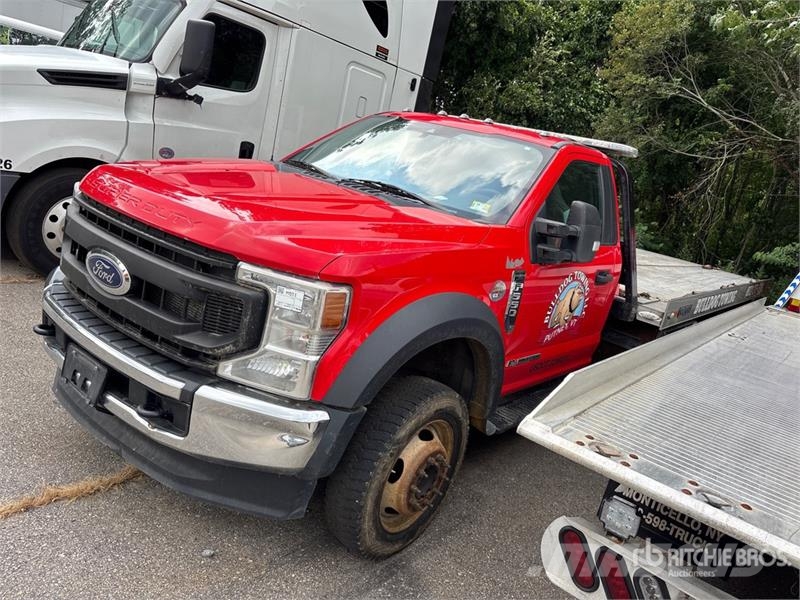 Ford F-550 Hinausautot