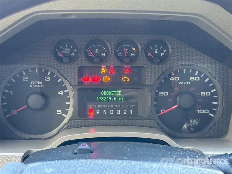 Ford F-550 Camion benne