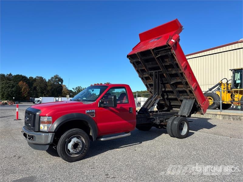 Ford F-550 Tippbil