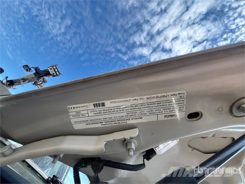 Ford F-550 Pilsētas atkritumvedēji