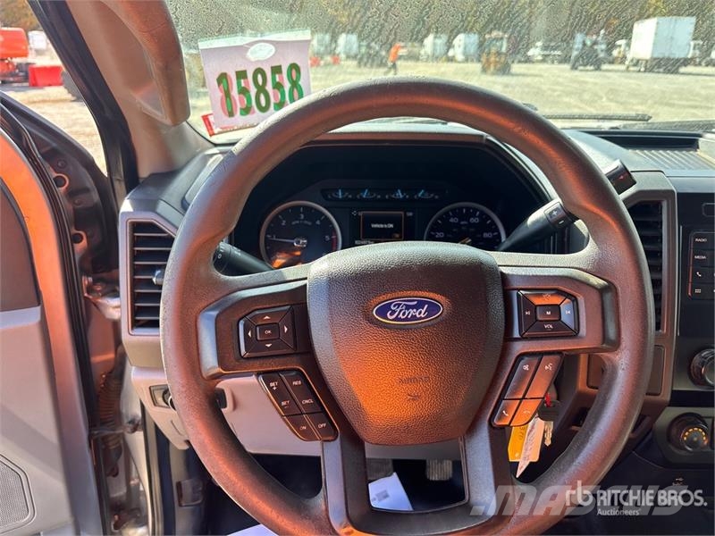 Ford F-550 Pilsētas atkritumvedēji