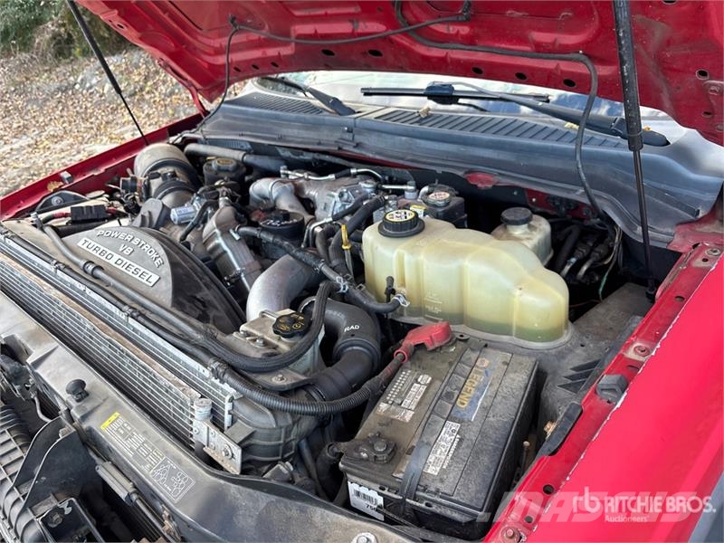 Ford F-550 Camion benne