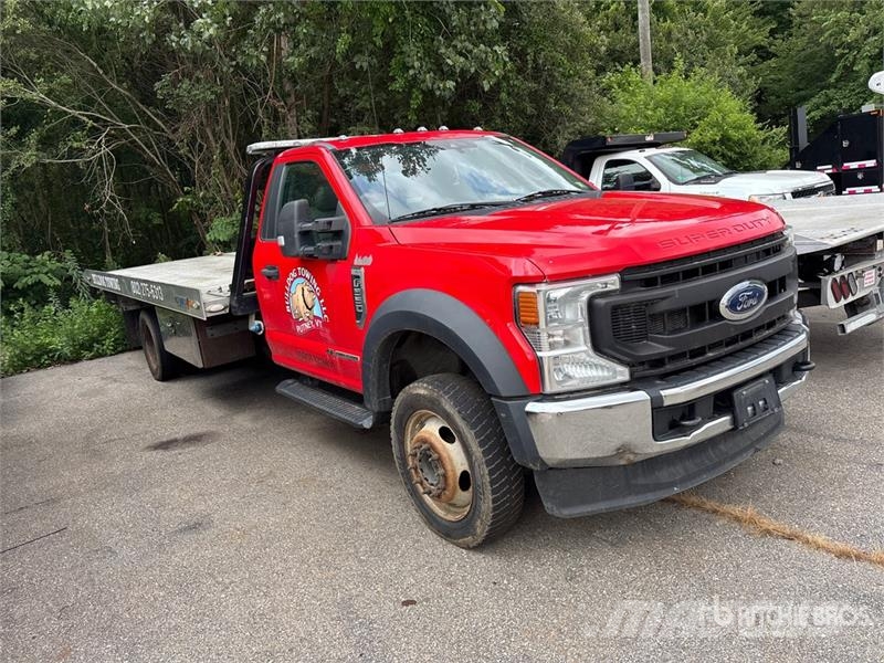 Ford F-550 Hinausautot