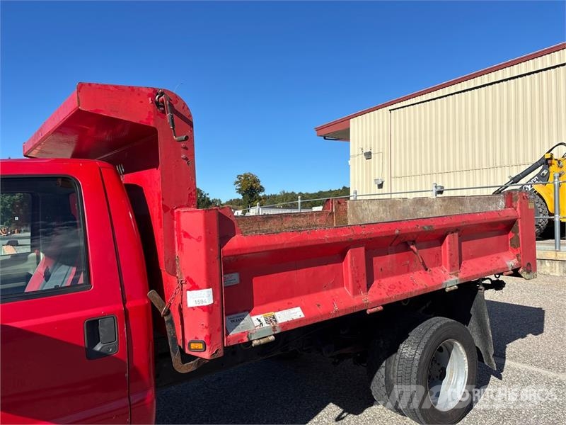 Ford F-550 Tippbil
