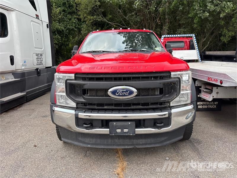 Ford F-550 Hinausautot
