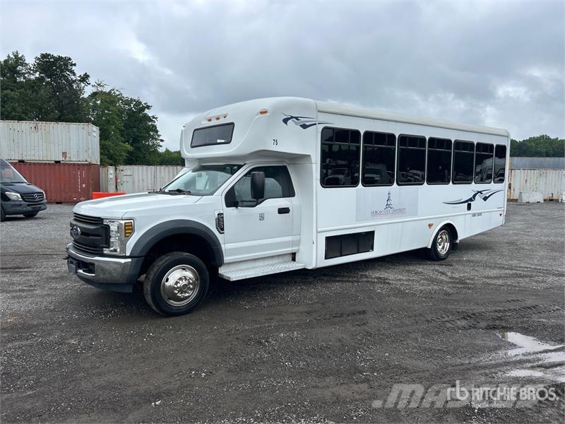 Ford F-550 4x2 33-Seat Transit Bus Mini-bus
