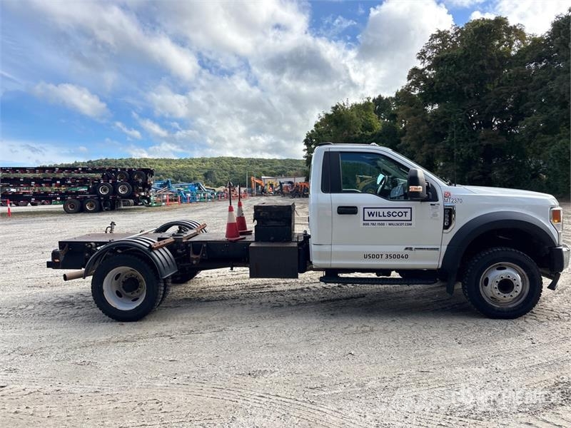 Ford F-550 4x2 Hotshot Versatile Hauler Truck Sadulveokid