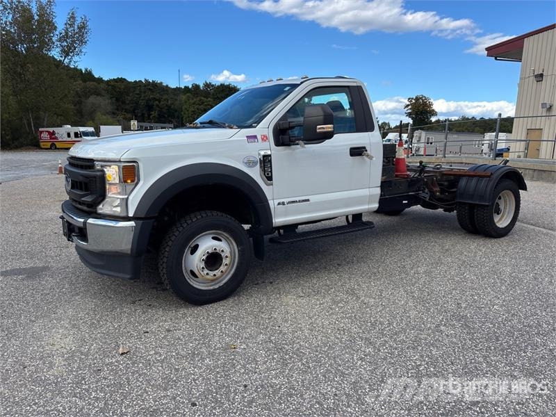 Ford F-550 4x2 Hotshot Versatile Hauler Truck Cavalos mecânicos
