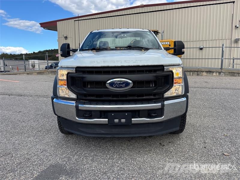 Ford F-550 4x2 Hotshot Versatile Hauler Truck Cavalos mecânicos