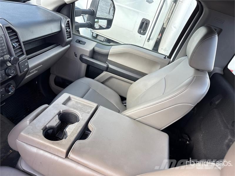 Ford F-550 4x2 Hotshot Versatile Hauler Truck Sadulveokid