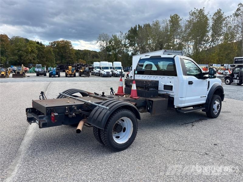 Ford F-550 4x2 Hotshot Versatile Hauler Truck Cavalos mecânicos