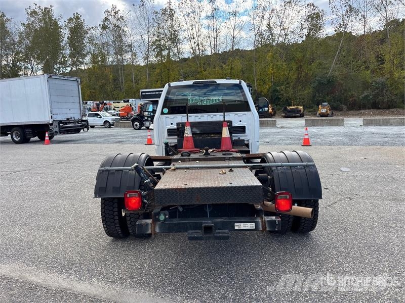 Ford F-550 4x2 Hotshot Versatile Hauler Truck Cavalos mecânicos