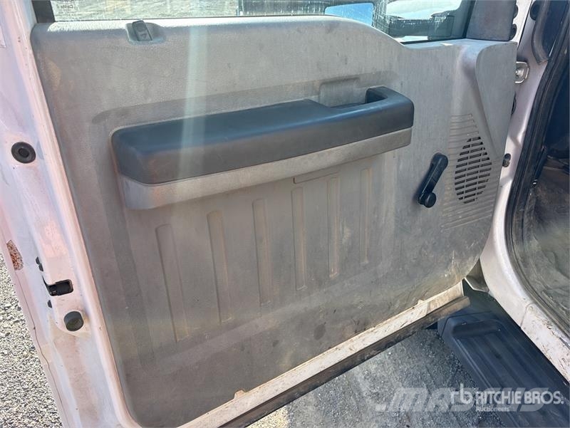 Ford F-550 4x2 Utility Truck Pickup/planbiler