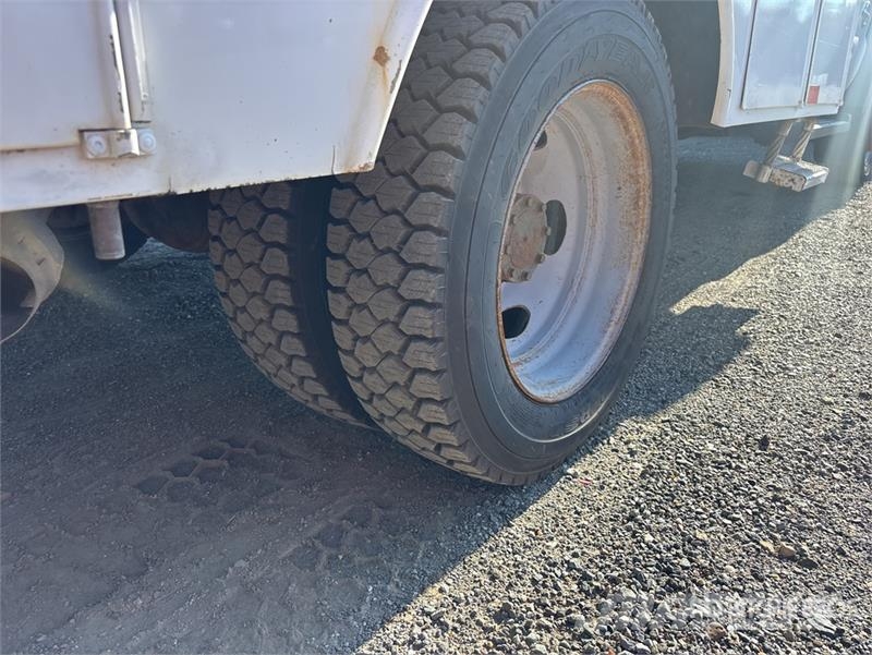 Ford F-550 4x2 Utility Truck Pickup/planbiler