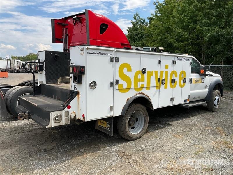 Ford F-550 4x2 Utility Truck (Inoperable) Madelkaubikud