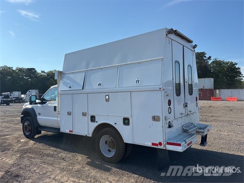Ford F-550 4x2 Utility Truck Pickup/planbiler