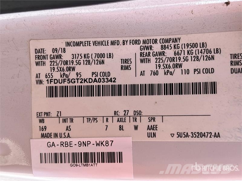 Ford F-550 4x2 XL Versatile Hauler Truck Motrici e Trattori Stradali
