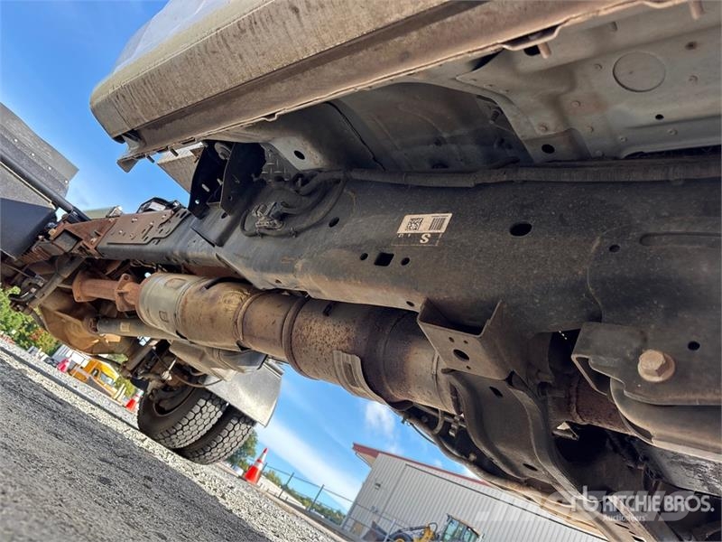 Ford F-550 4x2 XL Versatile Hauler Truck Motrici e Trattori Stradali