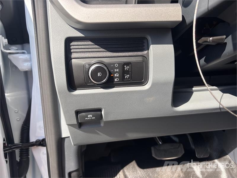Ford F-550 4x4 Extended Cab Service Truck Komunalna vozila za opštu namenu
