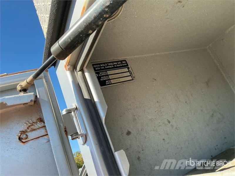 Ford F-550 XL 4x2 Extended Cab Service Truck Onderhoud voertuigen