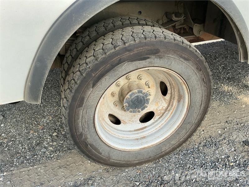 Ford F-550 XL 4x2 Extended Cab Service Truck Onderhoud voertuigen