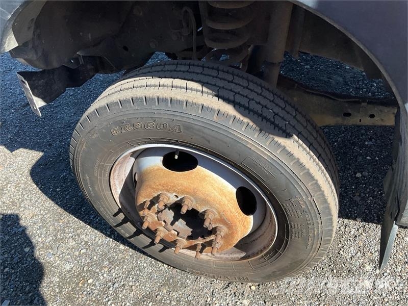 Ford F-550 XL 4x2 Utility Truck (Inoperable) Utilitaire benne