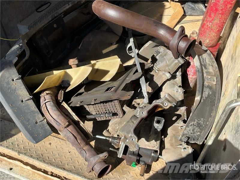 Ford F-550 XL 4x2 Utility Truck (Inoperable) Utilitaire benne