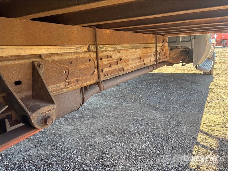 Ford F-550 XL 4x2 Van Truck Autocamioane