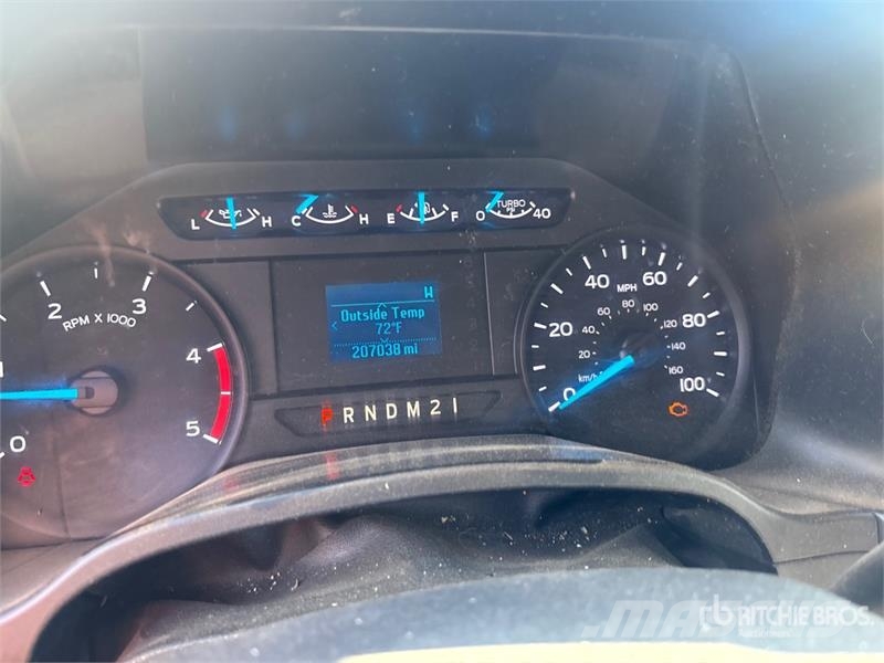 Ford F-550 XL 4x4 Extended Cab Service Truck Municipal / general purpose vehicles