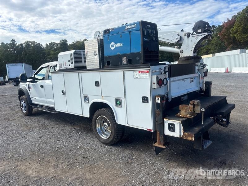 Ford F-550 XL 4x4 Extended Cab Service Truck Municipal / general purpose vehicles