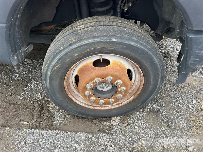 Ford F-550 XL 4x4 Service Truck مركبات الأغراض العامة