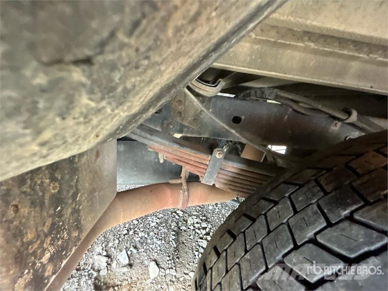 Ford F-550 XL 4x4 Service Truck مركبات الأغراض العامة