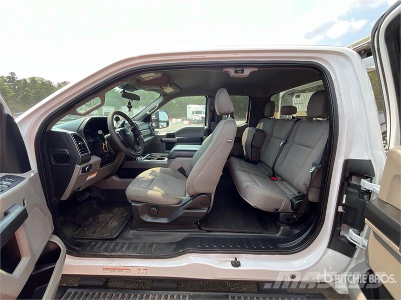 Ford F-550 XLT 4x4 Extended Cab Tow Truck Грузовые эвакуаторы