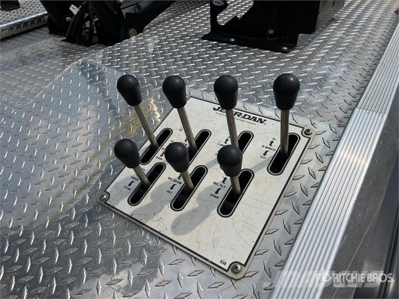 Ford F-550 XLT 4x4 Extended Cab Tow Truck Грузовые эвакуаторы