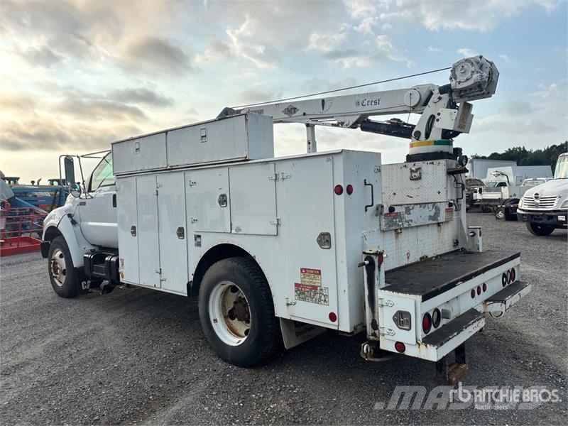 Ford F-650 4x2 Service Truck Vehículos - Taller