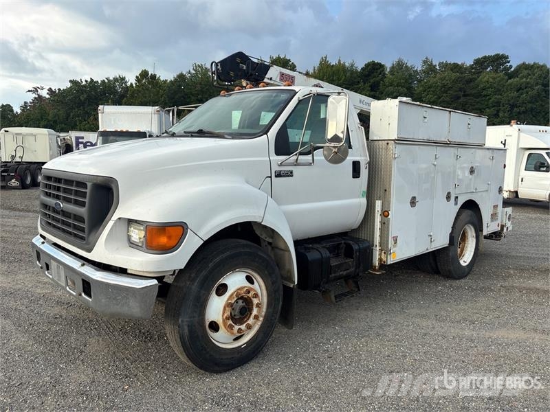 Ford F-650 4x2 Service Truck Vehículos - Taller