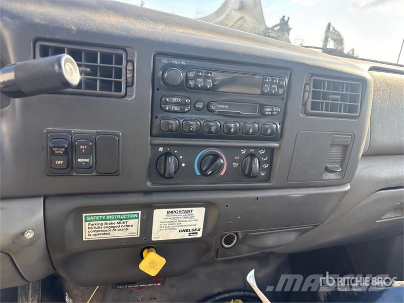 Ford F-650 4x2 Service Truck (Inoperable) Δημοτικά οχήματα/Οχήματα γενικής χρήσης