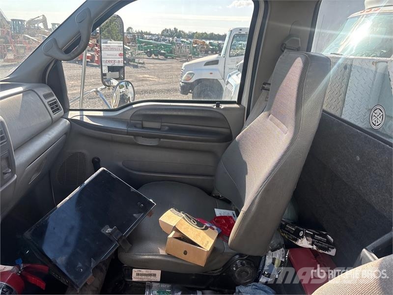 Ford F-650 4x2 Service Truck (Inoperable) Δημοτικά οχήματα/Οχήματα γενικής χρήσης
