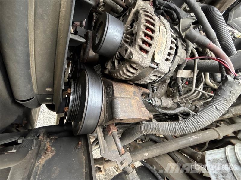 Ford F-650 XL 4x2 Extended Cab Rollback Truck Грузовые эвакуаторы