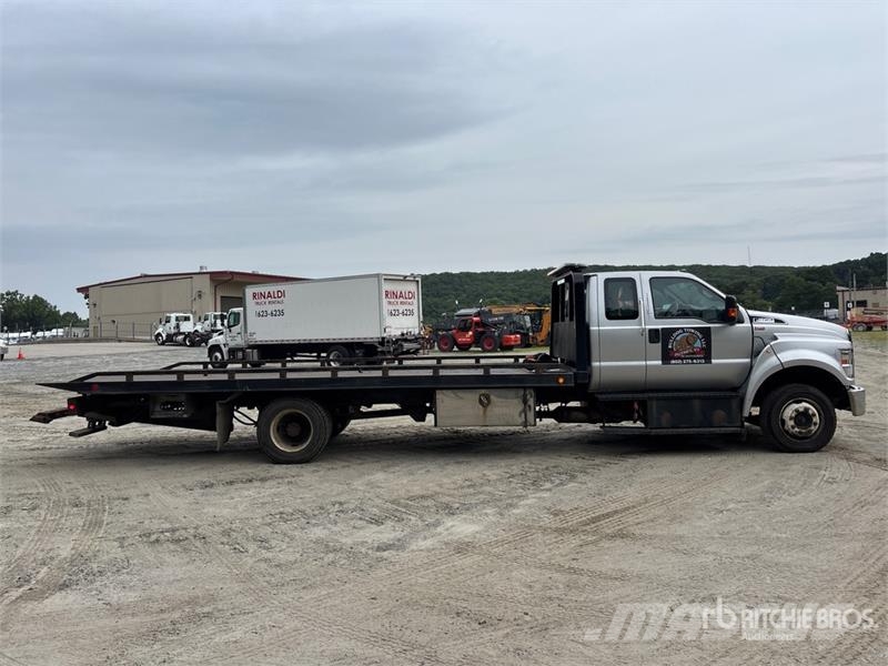 Ford F-650 XL 4x2 Extended Cab Rollback Truck Грузовые эвакуаторы